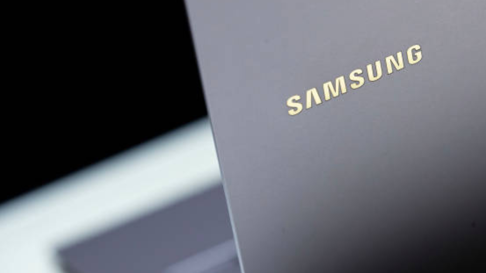 harga laptop samsung galaxy book s